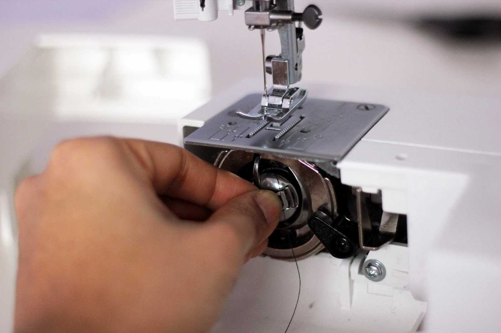 Как шить трикотаж на обычной швейной машине: все о трикотажном шве