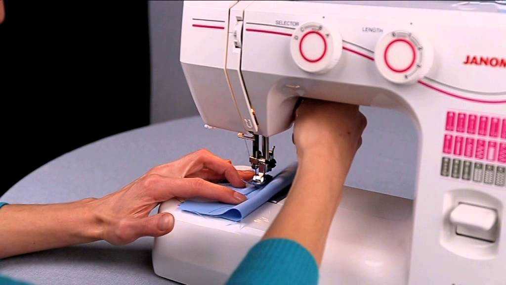 Как правильно пользовать ручной или стационарной швейной машинкой