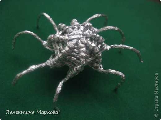 Паутина паука из веревки как сделать. декоративная паутина своими руками. бумажные летучие мыши