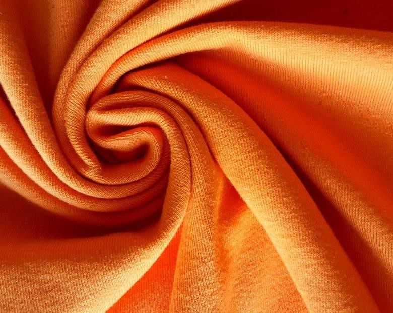 Джерси ткань: разнообразие составов и сфер применения материала, фото